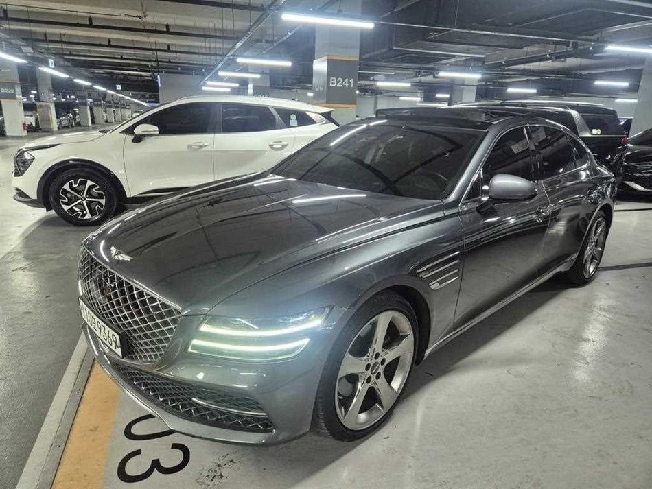 Genesis G80 — photo 02
