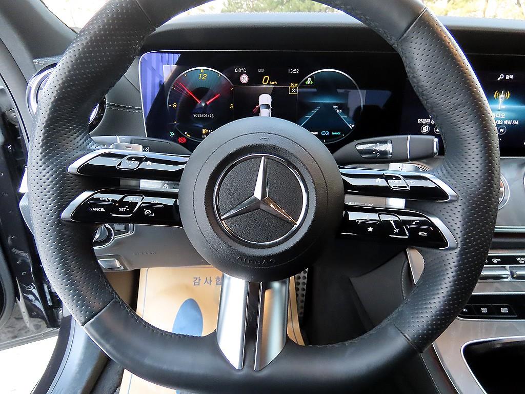 Mercedes-Benz CLS-Class — photo 08