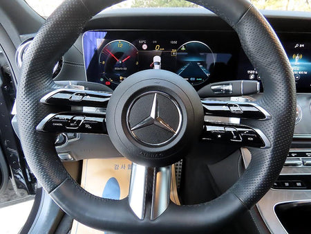 Mercedes-Benz CLS-Class — photo 08