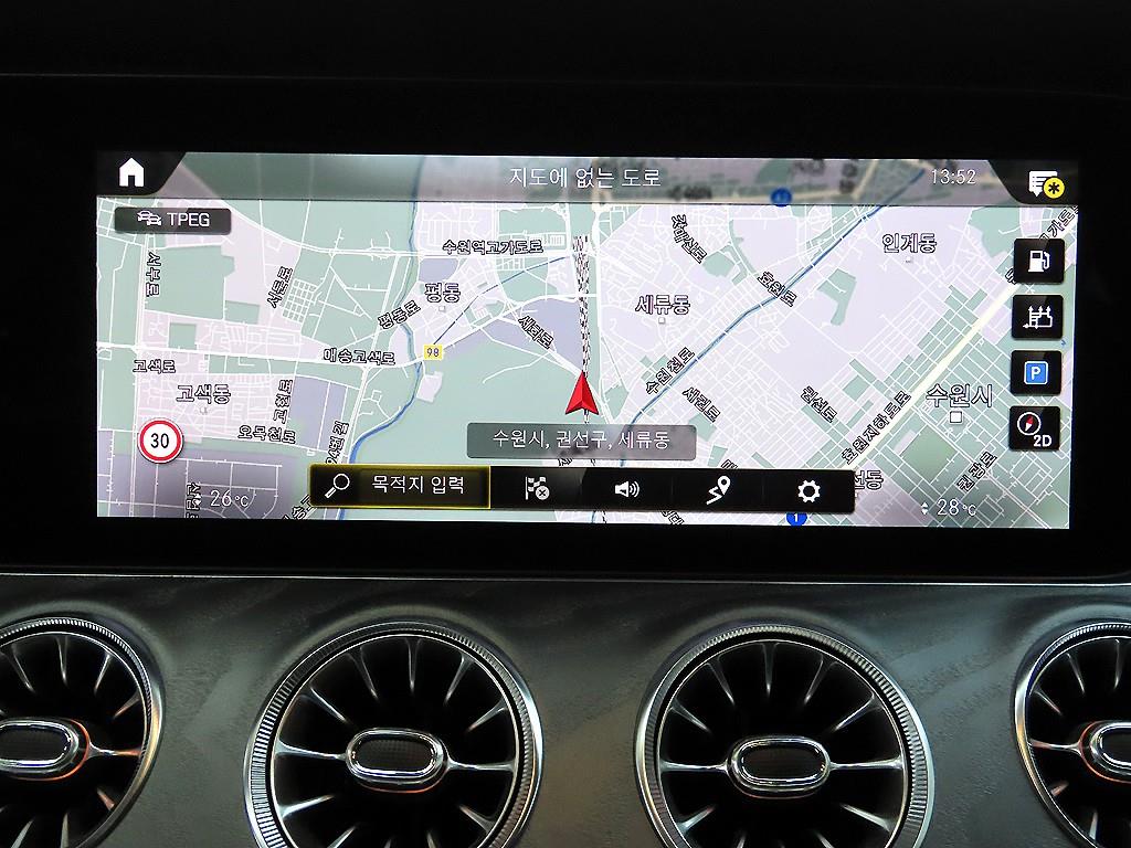 Mercedes-Benz CLS-Class — photo 14