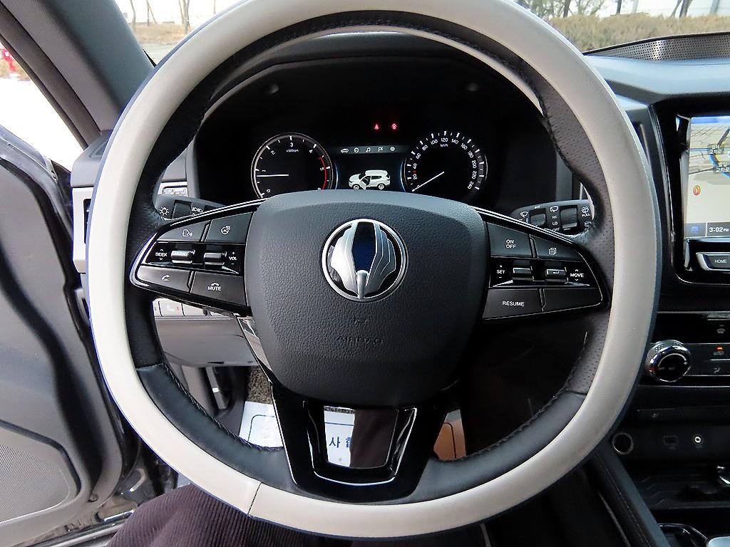 KGM Rexton — photo 08