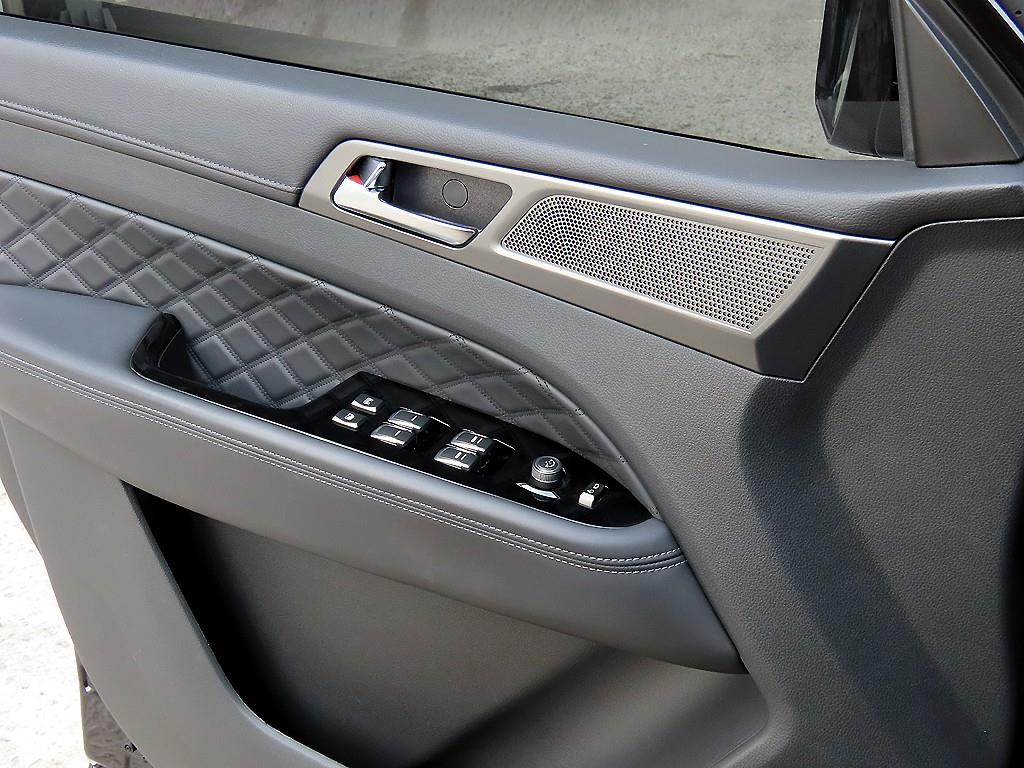 KGM Rexton — photo 11