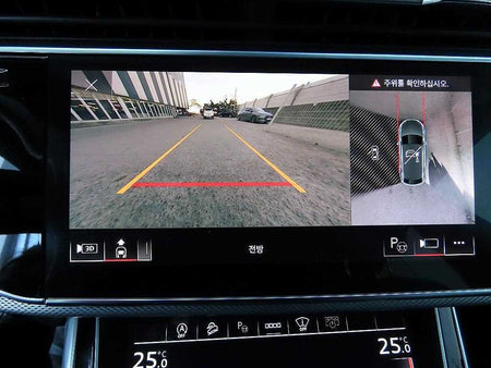 Audi Q8 — photo 15