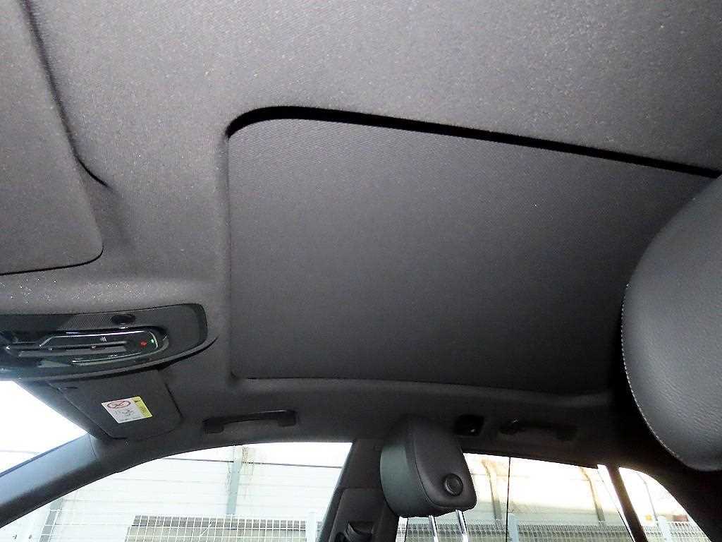 Audi Q8 — photo 17