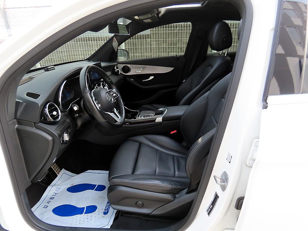 Mercedes-Benz GLC-Class — photo 05