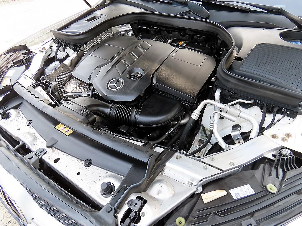 Mercedes-Benz GLC-Class — photo 19