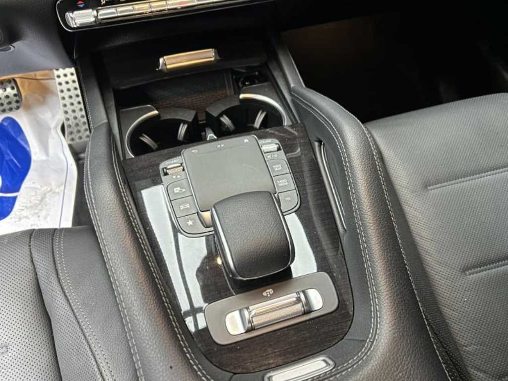 Mercedes-Benz GLE-Class — photo 10