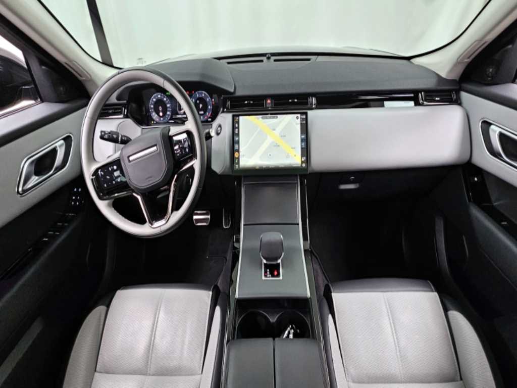 Land Rover Range Rover Velar — photo 07