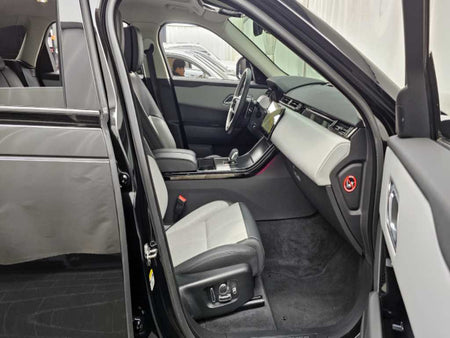 Land Rover Range Rover Velar — photo 11
