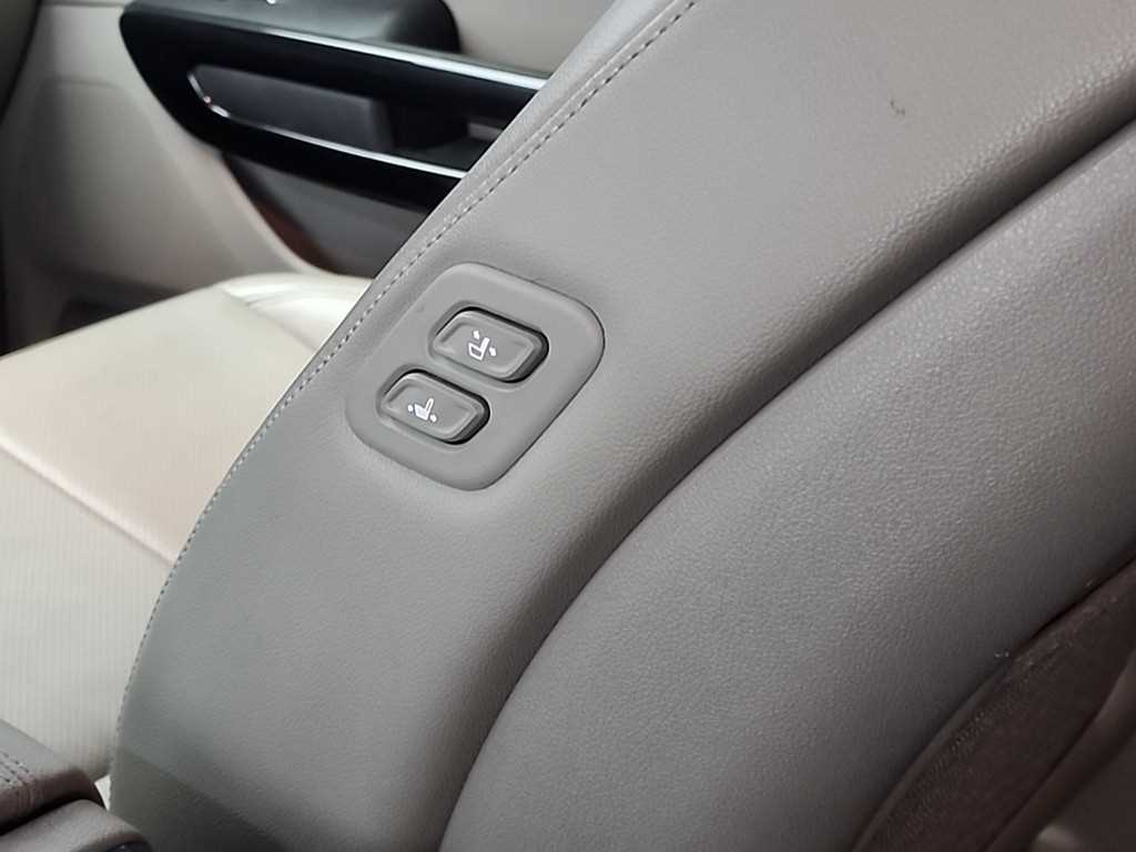 Kia Carnival — photo 14