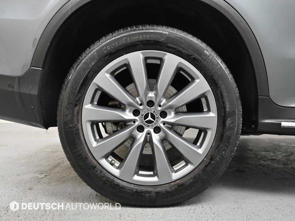 Mercedes-Benz GLC-Class — photo 05