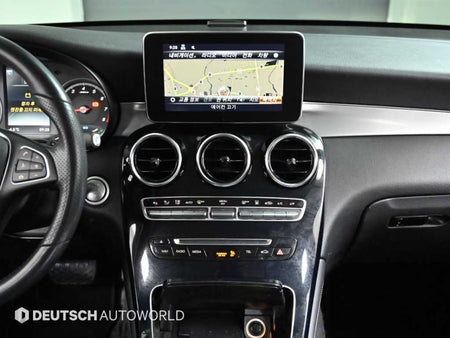 Mercedes-Benz GLC-Class — photo 14