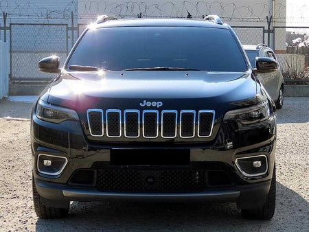 Jeep Cherokee — photo 01