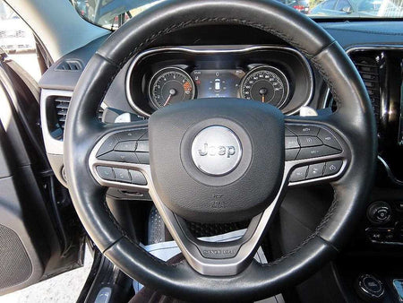 Jeep Cherokee — photo 08