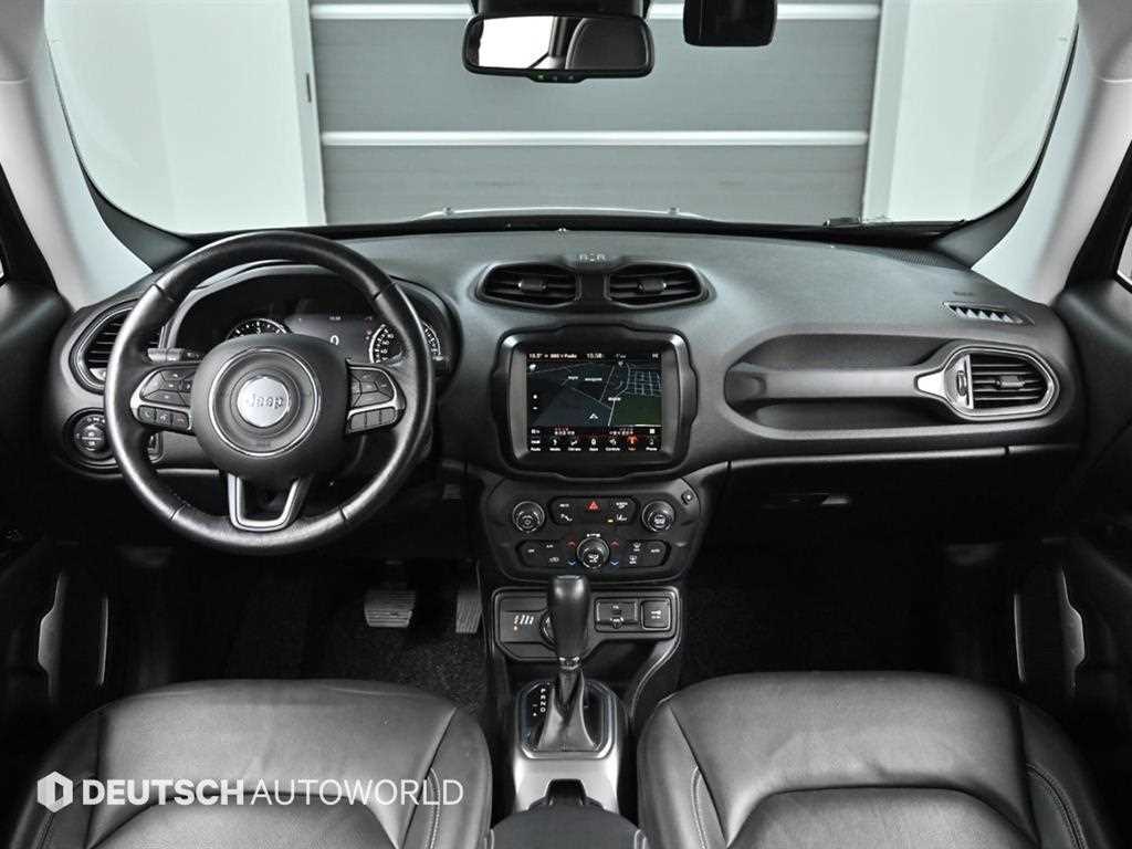Jeep Renegade — photo 07