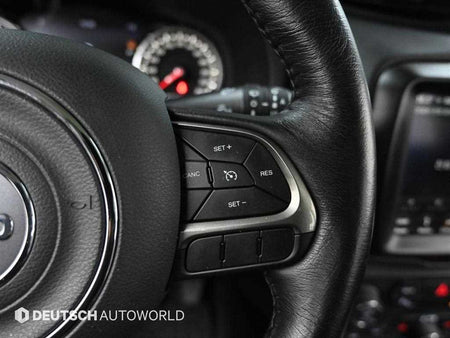 Jeep Renegade — photo 16