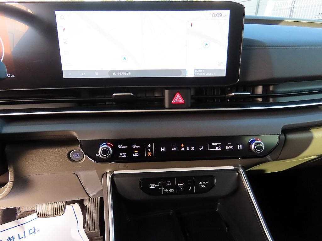 Kia Carnival — photo 15