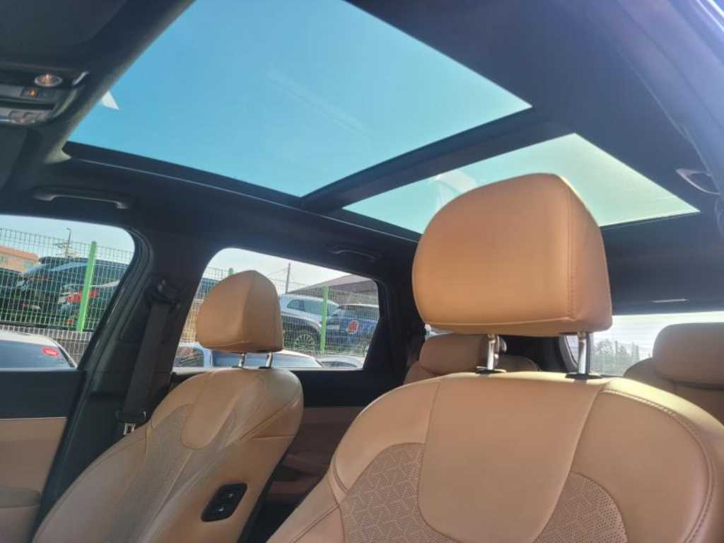 Kia Sorento — photo 08