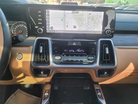 Kia Sorento — photo 13