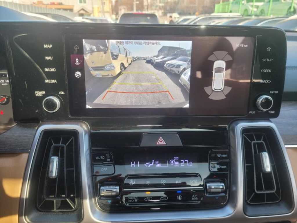 Kia Sorento — photo 16