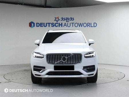 Volvo XC90 — photo 03