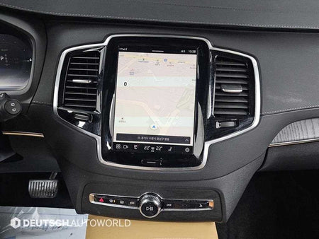 Volvo XC90 — photo 14