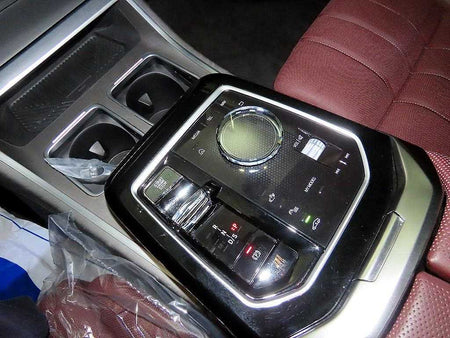 BMW 7-Series — photo 12