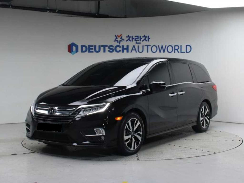 Honda Odyssey — photo 02