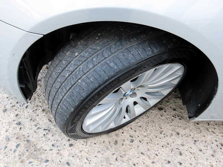 BMW 7-Series — photo 20
