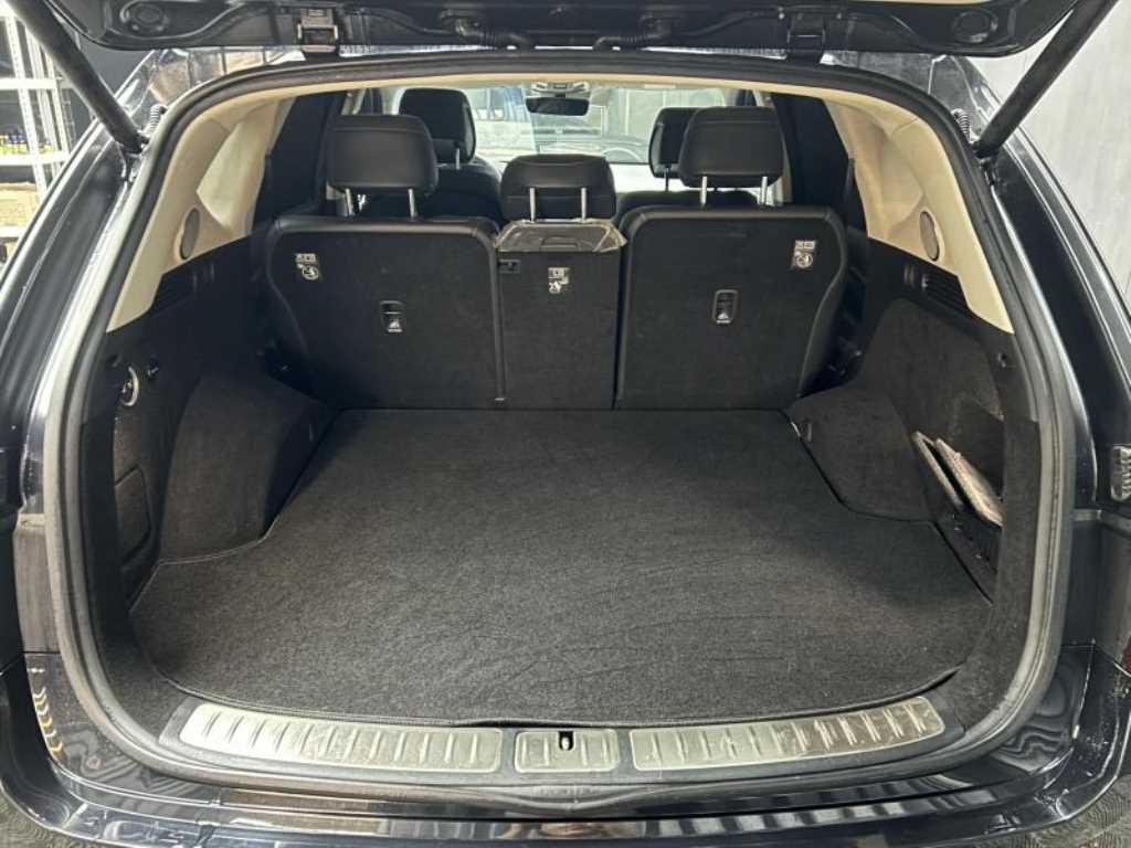 Genesis GV80 — photo 18