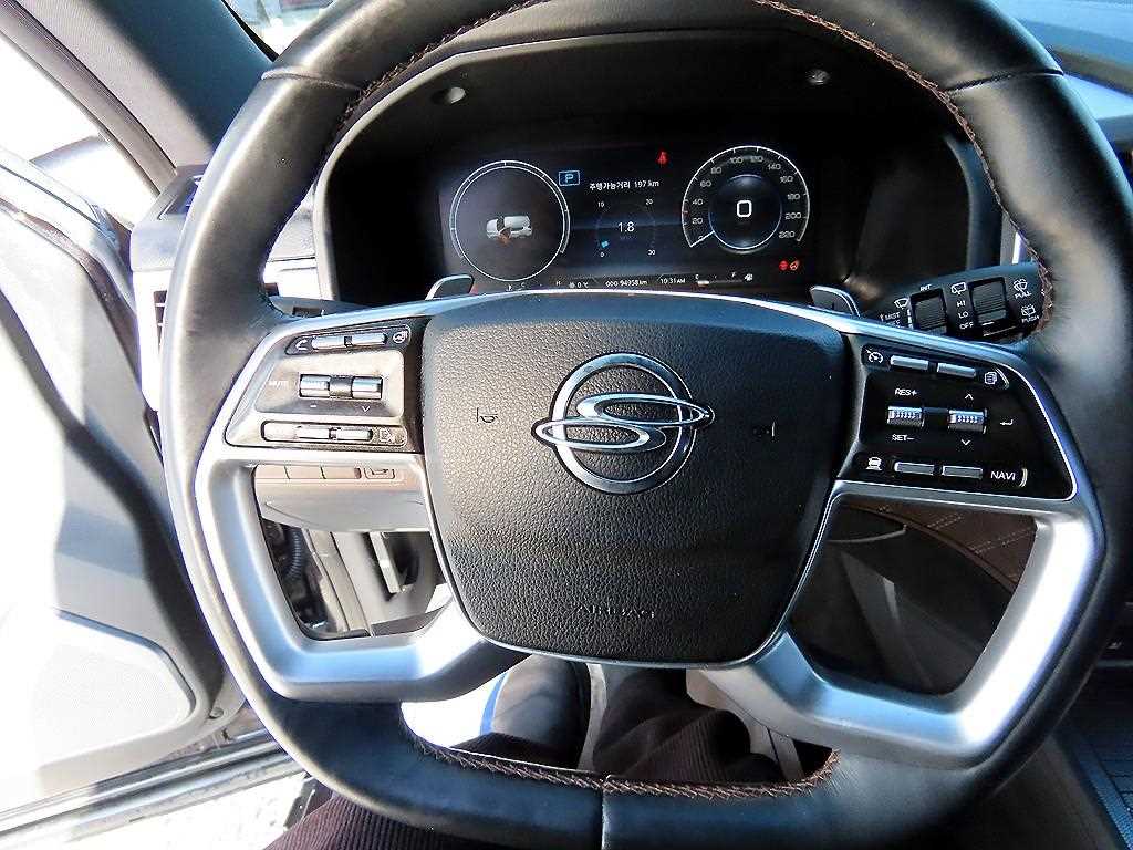 KGM Rexton — photo 08