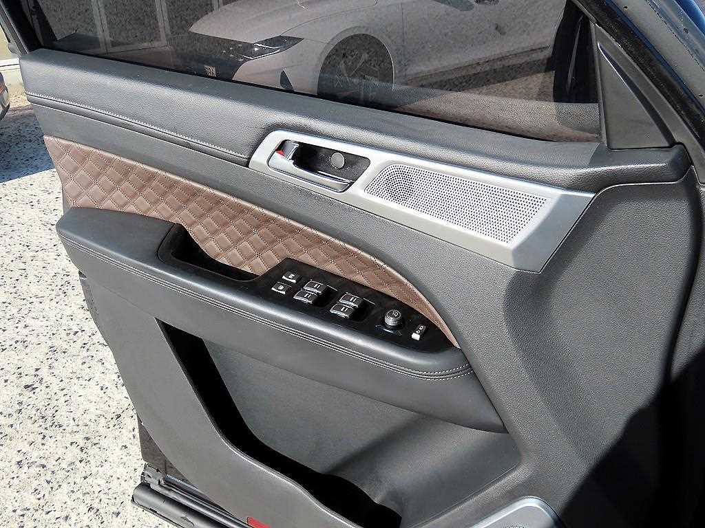 KGM Rexton — photo 11