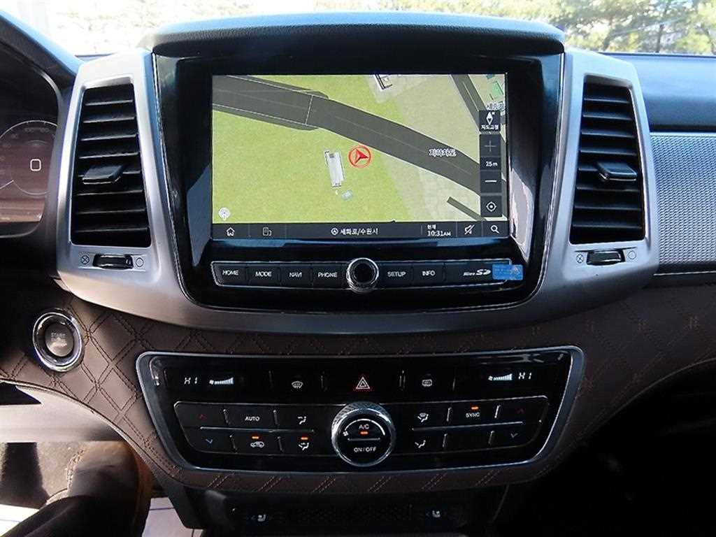 KGM Rexton — photo 14