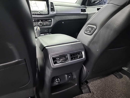 KGM Rexton — photo 13