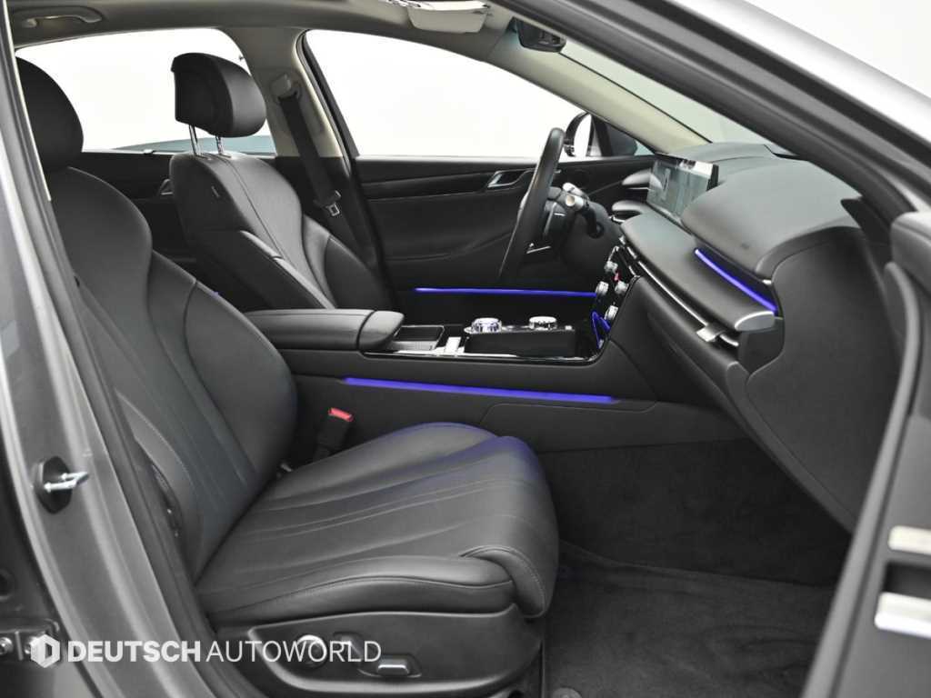 Genesis G80 — photo 10