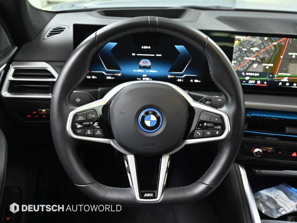 BMW i4 — photo 05