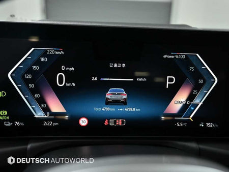 BMW i4 — photo 07