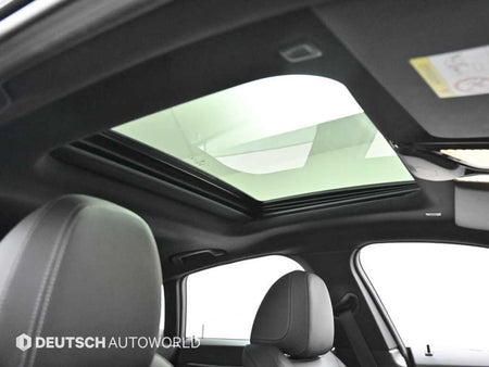 BMW i4 — photo 12