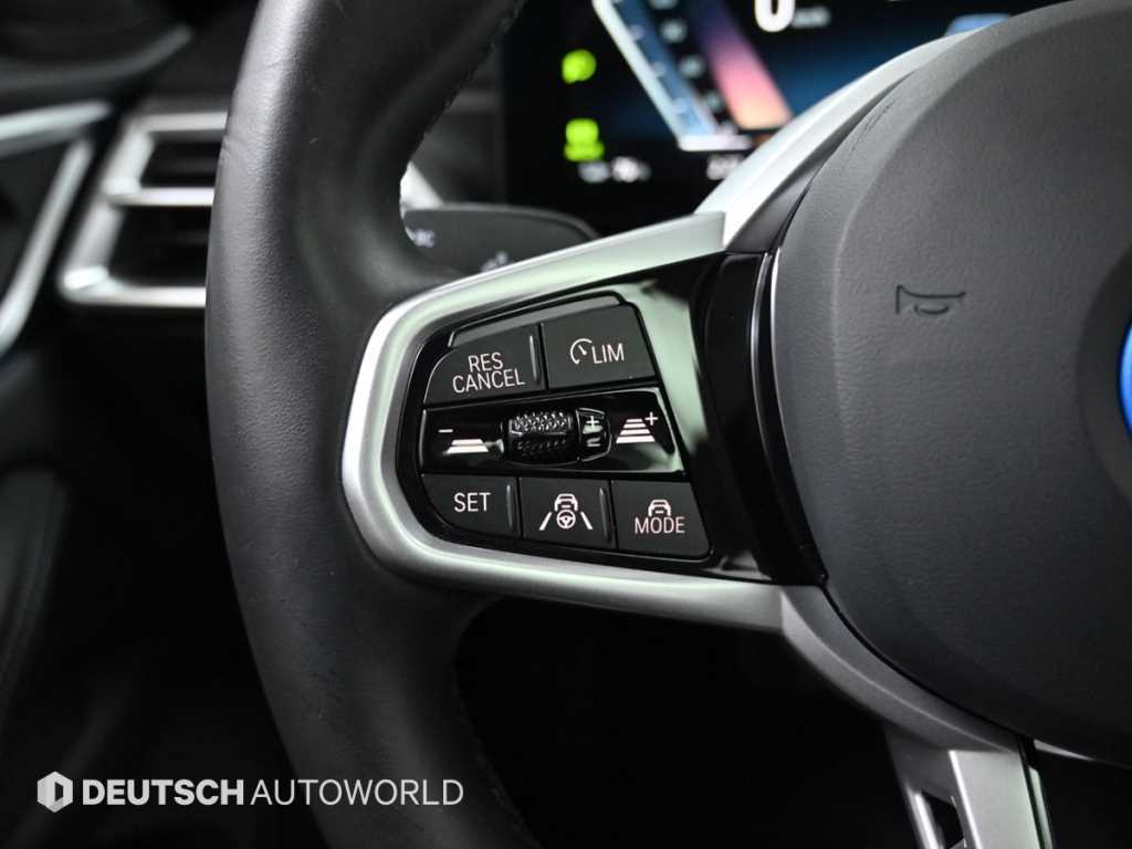 BMW i4 — photo 15
