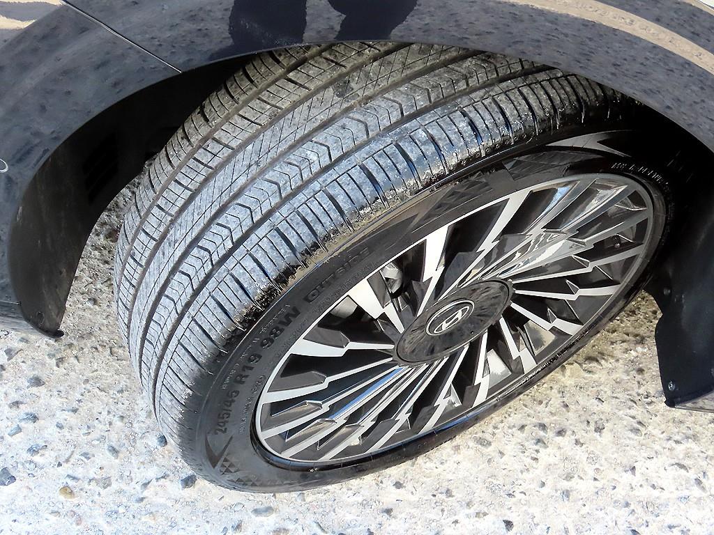 Hyundai Grandeur — photo 20