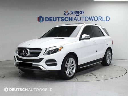 Mercedes-Benz GLE-Class — photo 01