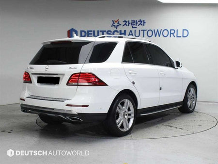 Mercedes-Benz GLE-Class — photo 02
