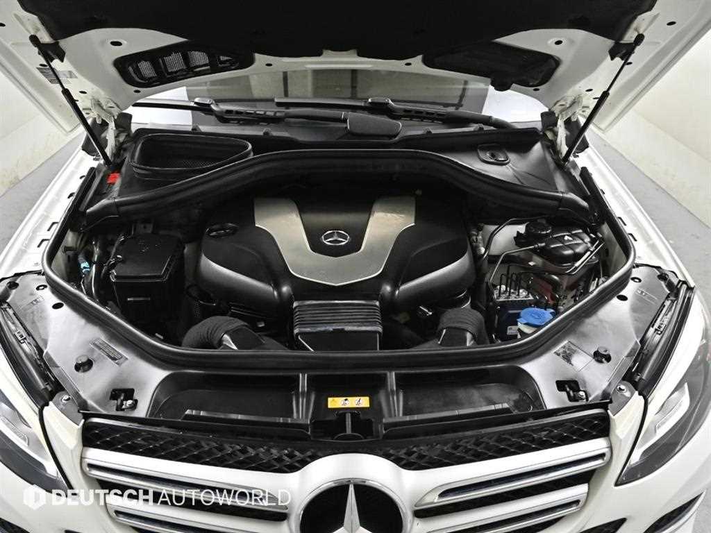 Mercedes-Benz GLE-Class — photo 06