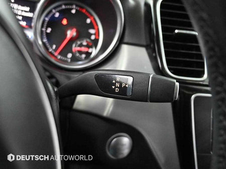 Mercedes-Benz GLE-Class — photo 09