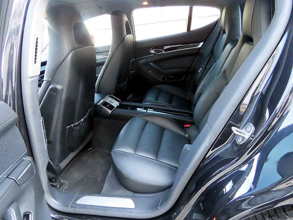 Porsche Panamera — photo 06