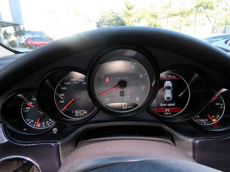 Porsche Panamera — photo 09