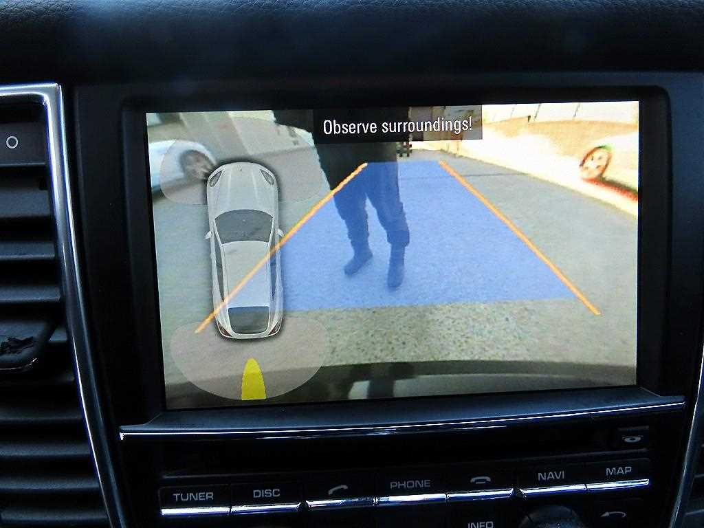 Porsche Panamera — photo 14