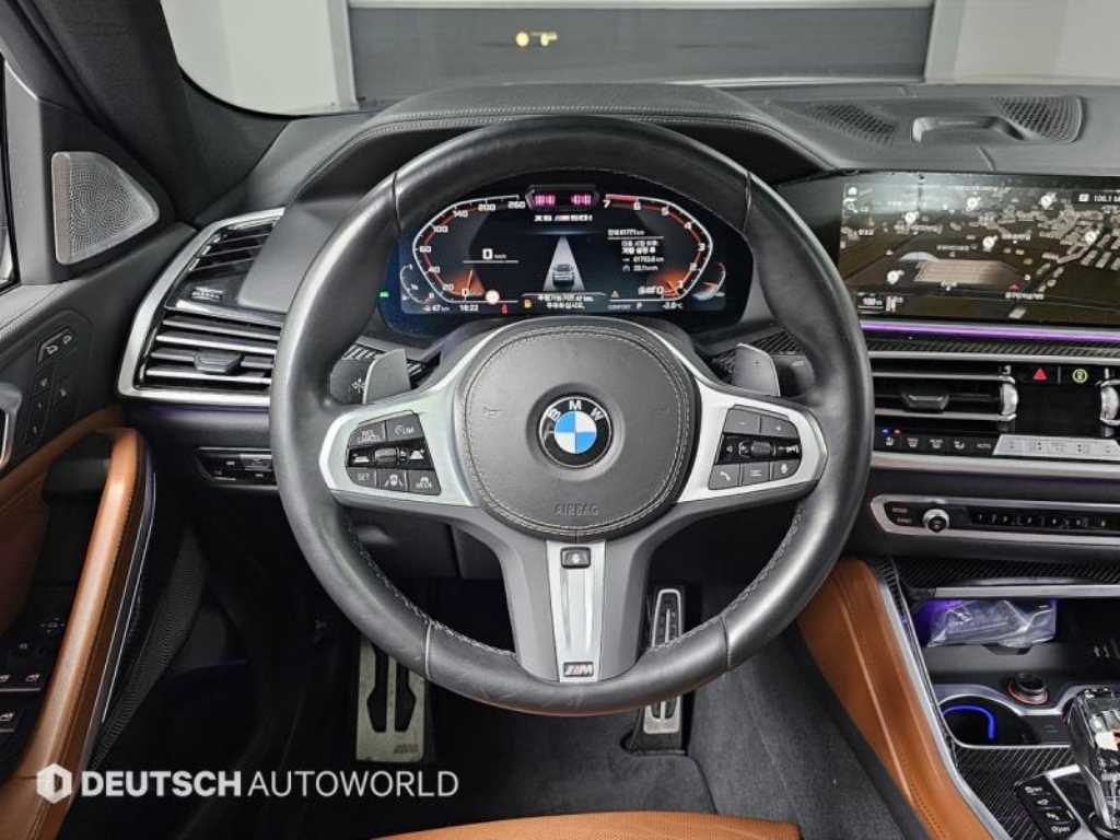 BMW X6 — photo 13