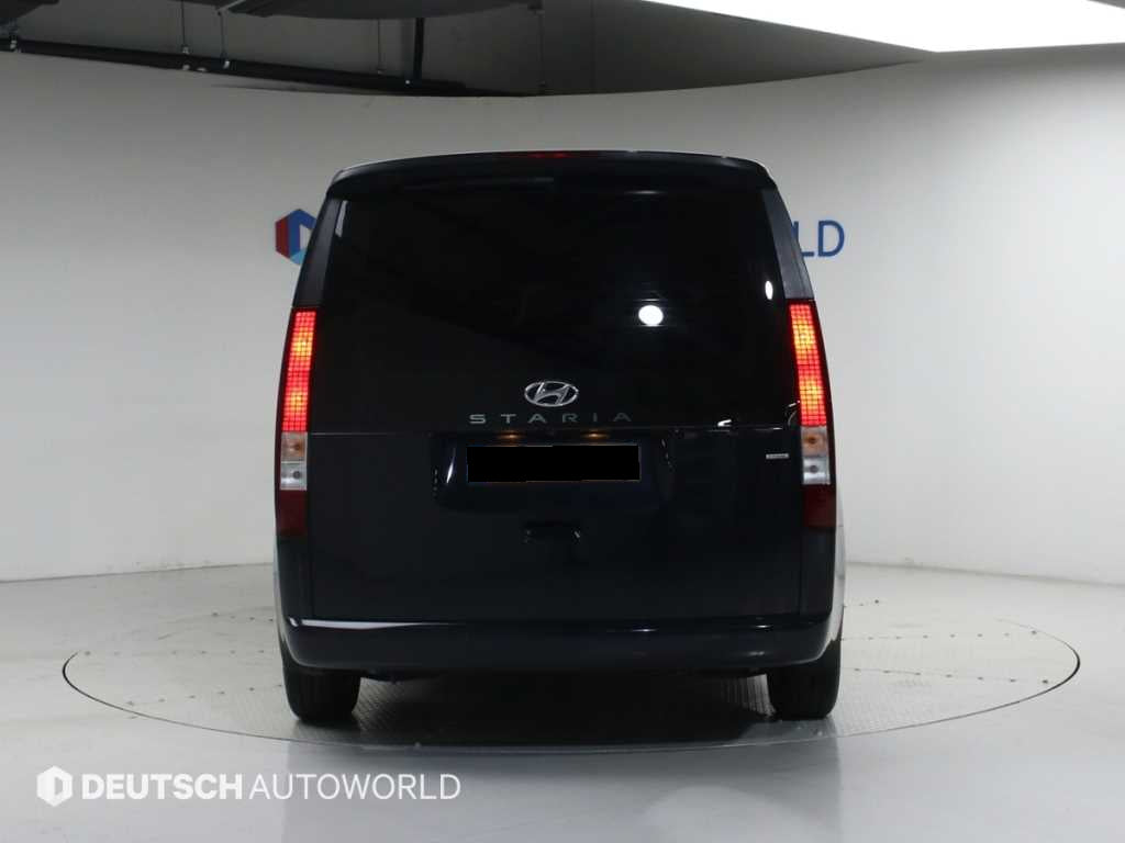 Hyundai Staria — photo 04