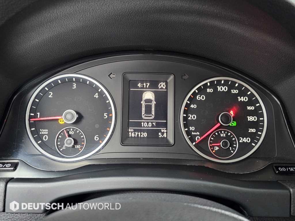 Volkswagen Tiguan — photo 08